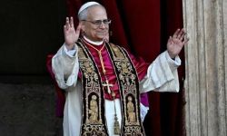 البابا ليو الرابع عشر يهنئ العراق بالذكرى الـ93 لليوم الوطني